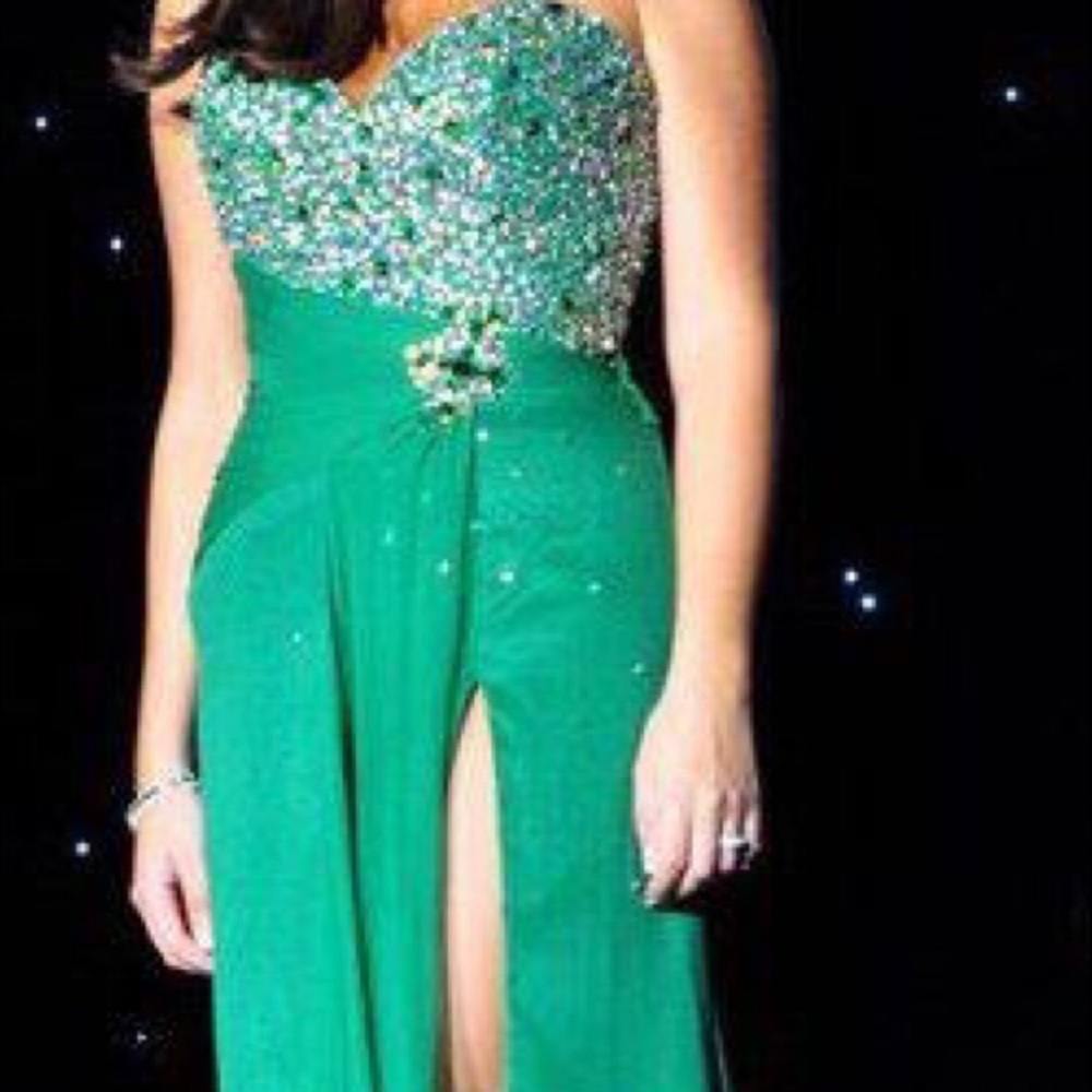 Tiffany Kelly Green Evening gown